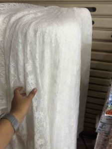 Kain/Bahan Brukat Katun Putih Premium