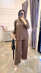 setcelana muslim wanita kaos knit rajut import