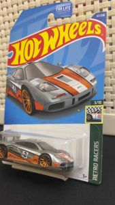 Hot Wheels Retro Racer McLaren F1 GTR