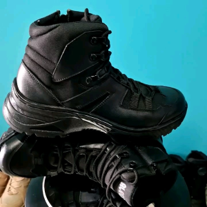 Sepatu Kerja Pria Steel Toe: Rekomendasi Terbaik