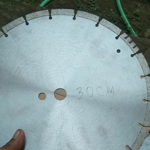Gergaji Batu Marmer Bekas Diameter 30-40cm