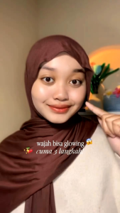 Gbee Bundling Day Gold & Night Cream Pink Skincare Mencerahkan Spf 30PA++ Glowing Bpom