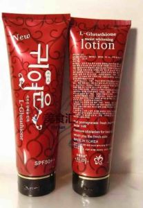 [HCM]Kem dưỡng trắng da toàn thân L Glutathione lựu đỏ spf 50 ++ - HX059