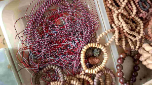 Gelang Biji Rotan Sangat Keras Tahan Semua Cuaca