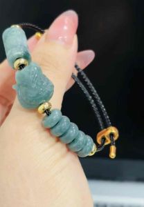 Vòng Tay Phong Thuỷ đá Lam Ngọc thiên nhiên may mắn Tài Lộc