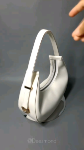 DEESMOND Tas Wanita HUMAIRA Shoulderbag Tasslempang Taskekinian Tasbahu Tascantik