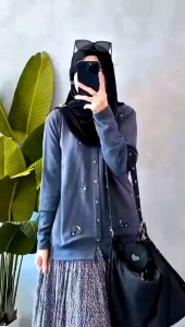 Baju Setelan Wanita 2024: Tips Memilih & Mengenakan