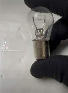 Bóng đèn hậu xe honda 67-CUB dùng đui má vít 6v 21/3mp