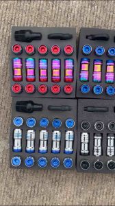 น็อตล้อ Volk Racing เกลียว1.5 แถมฟรี บล็อก2ตัว น็อตโวก น็อตล้อรถ น็อตล้อเหล็ก น็อตล้อ