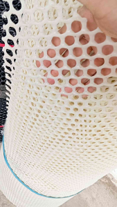 Lưới nhựa (Khổ lưới cao 1m )dùng để quây lót sàn chuồn gàvịt..