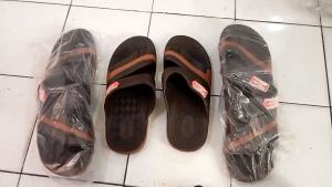 NIKKO 8132 SANDAL SLOP JEMPOL PRIA FULL KARET