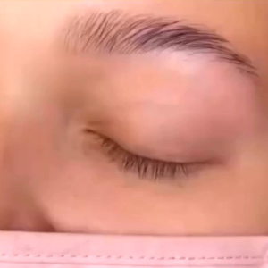 Henna alis tahan lama halal  2-5 hari / rata-rata habis pemakaian hena alis tahan 3 bulan / hena sulam alis tahan lama / henna 1 paket lengkap / hena alis tahan lama permanen / alis yang lagi viral