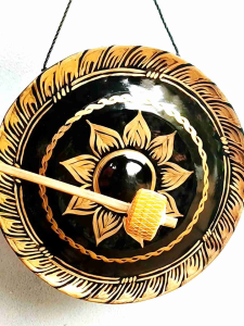 ฆ้องโหม่ง ลายไทย 12 นิ้ว เเถมไม้ตีฟรี 1ชิ้น ราคา 289 บาท