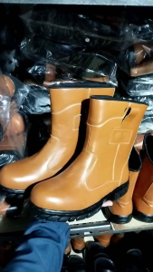 Sepatu Safety Warna Tan: Sepatu Kerja untuk Pekerjaan & Proyek