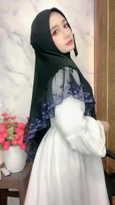 Jilbab instan Silvia renda bordil mewah by FO hijab wanita muslim