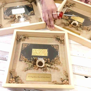 frame LM untuk LM Galeri 24