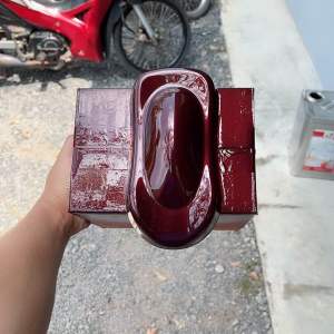 สีพ่นรถยนต์ 2k แดงเลือดหมู ( มุกแดงไดม่อน ) By svrcarpaint