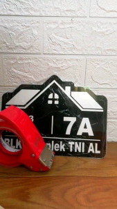 CUSTOM NO RUMAH ACRYLIC UKURAN BESAR BISA REQUEST GAMBAR UK 28 X 20 CM