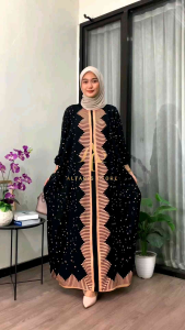Kaftan Motif Ratu Rayon: Pakaian Formal Nyaman