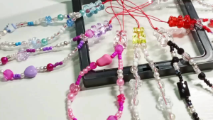 New Teddy Bear shape beaded Phone lanyard Wrist Strap Keychain Charm Chain Hanging Cord Anti-Lost