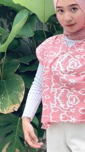 Vest Batik Wanita / Vest Motif Wanita - YANARRA.ID