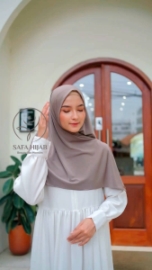 LYRA Instan Segitiga by Hijab Safa