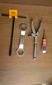 Paket Bongkar Kunci Treker Cvt Metic + Kunci Mur Kopling 39x41 mm + Kunci t8 mm Bonus Obeng Usa