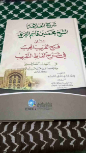 Kitab DKI Fathul Qorib Mujib Syarah Taqrib Kertas Putih // DKI Beirut