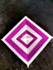 ธุงใยแมงมุมแบบดอกเดี่ยว บ้านนาสตอรี่ ธุงอีสาน โมบาย ธุงแมงมุม ธุงอีสาน