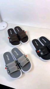 Sandal Distro Larisa: Pilihan Tren dan Kenyamanan