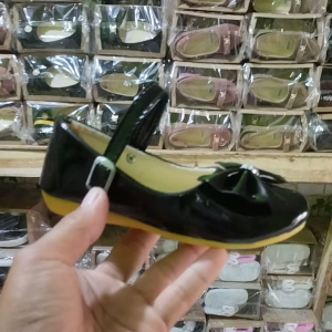 Khainuna Flatshoes Anak Bahan Kilat Pita Size 22-25 & 26-30