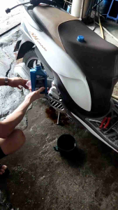 Dầu nhớt Hoa Kỳ nhập khẩu - Dầu nhớt đa cấp cho xe côn xe số xe ga 3000km Valvoline Champ 4T - 20W50 SG/MA2 - hộp 08 lít