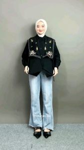 Kemeja Kinara Wanita: Elegan, Nyaman & Cocok untuk Berbagai Kesempatan