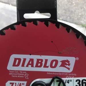 Diablo 7-1/4 in. x 36 TPI Wood and Metal Carbide Circular Saw Blade Power Tool Accessories