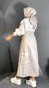 Overall Katun Twill Najma Jumsuit Wanita Rok Cargo