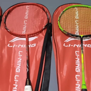 RAKET BADMINTON DEWASA/RAKETS BULUTANGKIS 27+28 LBS FRIE TAS GRIP SIAP PAKAI