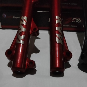 SHOCK DEPAN BEAT KYB KAYABA ZETO BEAT VARIO SCOOPY SPACY ALL MATIC HONDA SERI F5011 MERAH HITAM