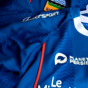 Jersey bola anak stelan Persib Bandung 2023/2024