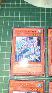 YUGIOH Japanese FOTB-JP016 SD23-JP013 亞特蘭蒂斯的戰士 Warrior of Atlantis (R) (N) 97%92%80%70%70%97%