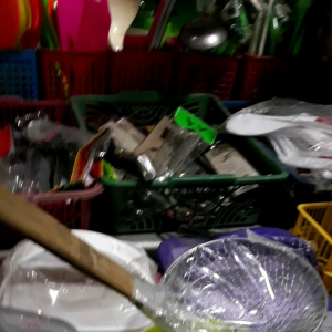 Serokan Me Ayam & Gagang Bambu: Alat Makan Tradisional