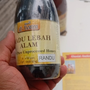 OBAT NAFSU MAKAN DAN GEMUK BADAN SERTA SARIAWAN/PANAS DALAM MADU ASLI ALAM ASLI MURNI NEKTAR RANDU ATTAMIIM HERBAL 500 GRAM UNTUK PENGOBATAN DAN MENJAGA KESEHATAN TUBUH ANDA DAN KELUARGA