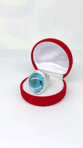 แหวนเงินแท้92พลอยฟ้าบลูโทพาสczแกะลายข้างพญาครุฑใหญ่