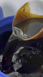 Maxnum หัวเชื้อยางดำ 1ลิตร ไม่ใช่สูตรน้ำ เข้มข้นกว่าเดิม ผสมน้ำเพิ่มได้1-3เท่า ทายางรถทุกชนิด เงาดำ