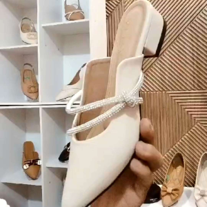 ALIYA VINNA Mules Wanita Sandal Slop heel/hak 3cm