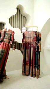 LH.ID - ISHWARI DRESS BY LIDIA HADIWINOTO - GAMIS PREMIUM SILK MOTIF CANTIK