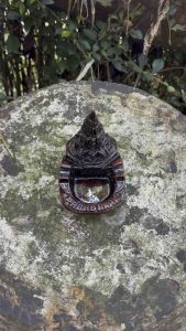 Asbak prambanan bahan fiberglass