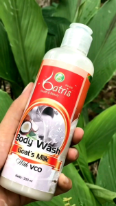 Batrisyia Body wash goat milik 250ml