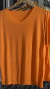 เสื้อคอวีแขนสั้น สีพื้น สดใส เหมาะกับอากาศร้อน ออกกำลังกาย ลำลอง