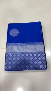 🔥 *Presenting Enchanting Yet Breathable Organic Banarasi Sarees For Intimate And Big Fat Indian Weddings That Are Light On Your Skin And Uplift Your Wedding Shenanigans.*🔥  🌹FABRIC : SOFT LICHI SILK CLOTH🌹 🌲DESIGN : BEAUTIFUL RICH PALLU AND JACQUARD