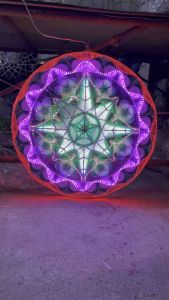 CHRISTMAS LIGHT PAROL 24” TALA CAPIZ